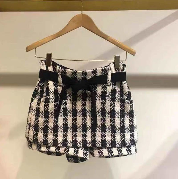 Xiaoxiangfeng Lady Tweed Plaid Strap High Waist Shorts Women