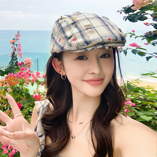 New hat female hole personality forward hat retro literary anti-plaid beret
