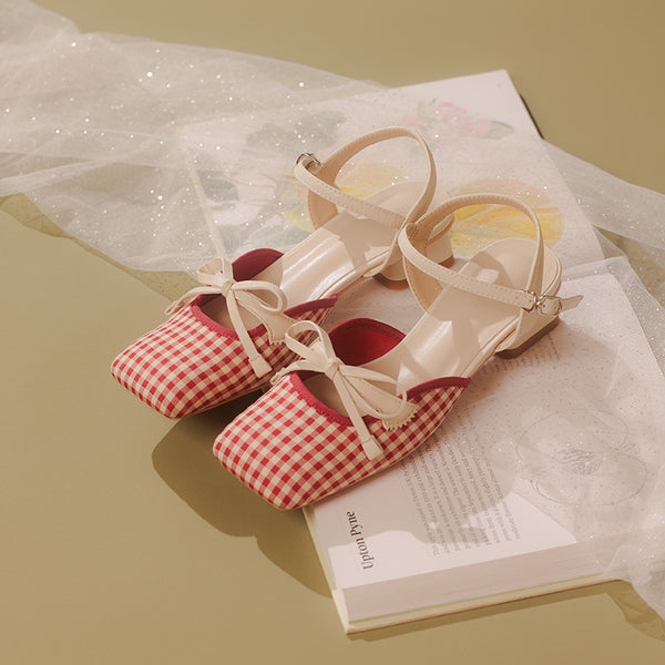 Retro red and white plaid bow square head rear air middle heel single shoes